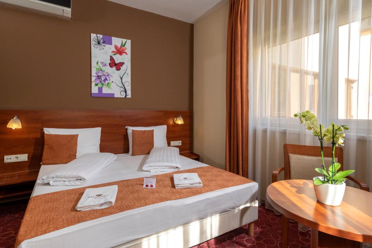 Patak Park Hotel Visegrad (Adults Only) Экстерьер фото